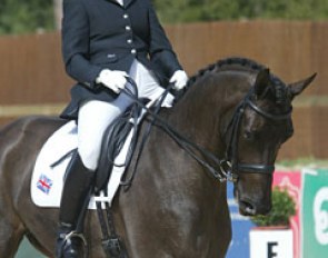 Johanne Dykes and Florestamber at the 2008 Sunshine Tour CDI