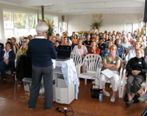 Cara Whitham gives a clinic at the 2008 CDI Taupo