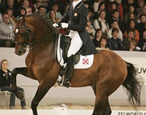 Courtney King on Idocus at the 2008 World Cup Finals :: Photo © Astrid Appels