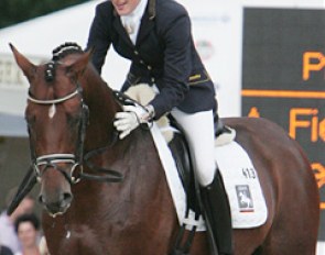 A very happy Anna Sophie Fiebelkorn on Imperio (by  Connery x Balfour xx) :: Photo © Astrid Appels