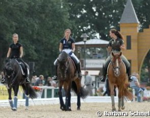 Louisa Luttgen on Habitus, Anna Katharina Lutten on Lamborghini and Jessica Suss on Diamantenborse