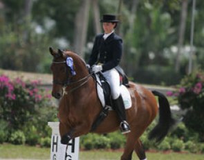 Laura Noyes and Syncro in Wellington, FL :: Photo © Phelpsphotos.com