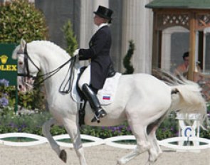 Alexandra Korelova on Balagur