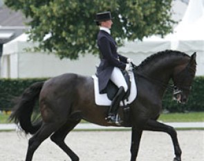 Danish Mikala Munter Gundersen and Anne Spark's Zweibrucken licensed stallion Leonberg (by Lonely Boy). They showed good trot, piaffe and passage work but lost it a bit in the canter tour. The judges' verdict: 63.915%