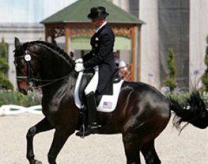 Peters and Ravel in the Grand Prix at the 2009 CDIO Aachen
