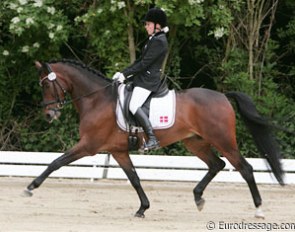 The Danish Barnekow sisters do well internationally.  This is Sabrina Barnekow on Vermont (by Master)