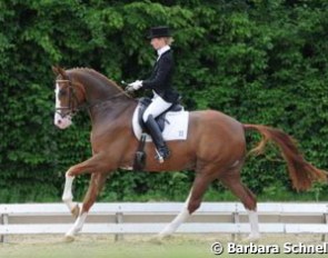 Eva Möller and the Westfalian gelding Blickpunkt (by Belissimo M x Weltmeyer) :: Photo © Barbara Schnell