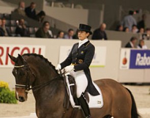 Tinne Vilhelmson and Solos Carex at the 2009 CDI-W 's Hertogenbosch