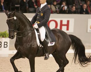 Stefan van Ingelgem on Withney van 't Genthof