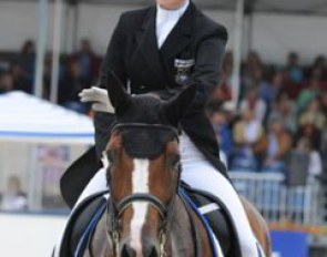 Sara Henrietta Bergstrom Kallstrom on Garcia (by Berstein x Brisad) at the 2009 European Young Rider Championships :: Photo © Barbara Schnell