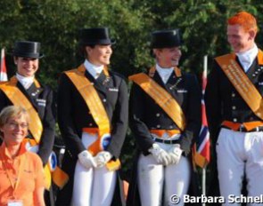 Dutch Gold Young Riders Team: Marrigje van Baalen, Marjolein Cho Chia Yuen, Lotje Schoots, Diederik van Silfhout