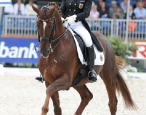 Charlott-Maria Schürmann Wins Individual Test Silver on World of Dreams.