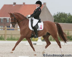 Amalie Bengtston and Gejser at the 2009 European Pony Championships :: Photo © Astrid Appels