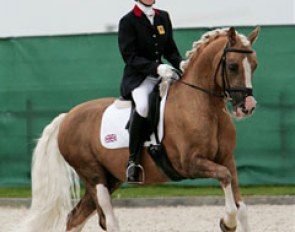 Olivia Leak on De Vito (by Dressmann): 23rd - 64.611%.