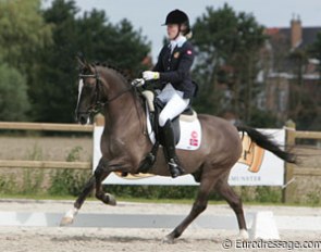 Norway on the rise. Astrid Rikheim and the 10-year old German reitpony gelding Dumbledore (by Dornik x Black Magic). Their ride was clean, smooth, correct with a good contact with the bit. They scored 66.889%.