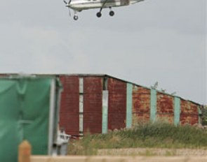Behind her Zilveren Spoor is a small airfield with planes taking off ever 10 minutes with parachutists.