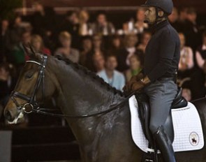 Steffen Peters on TC Beau Deux (by Ravel x Gouverneur)