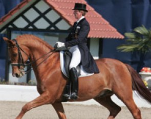 Heike Kemmer and Bonaparte :: Photo © Astrid Appels