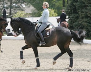 Nadine has brought her second Grand Prix horse Raffaldo as well.
