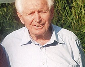 Georg Wahl at his home in Kirchberg, Switzerland, summer of 2009 :: Photo © Silke Rottermann