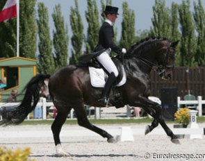 Anouck Hoet on Wild Diamond (by Welt Hit II x Don Schufro)