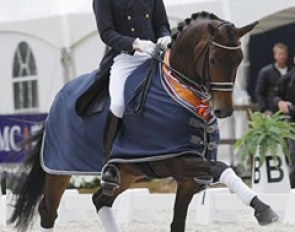 Hans Peter Minderhoud and Ucelli T win the 2009 Dutch Small Tour Championships :: Photo © Dirk Caremans