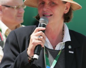 Show announcer Pam van Geloven
