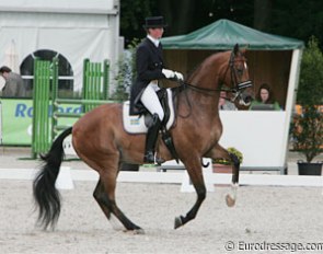 A great pirouette: Maria von Essen on Vivo (by Master)