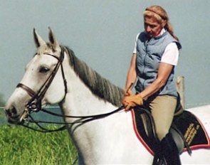 Christine Stuckelberger on Ravenna at her yard Hasenberg in Switzerland in 2009 :: Photo © Silke Rottermann