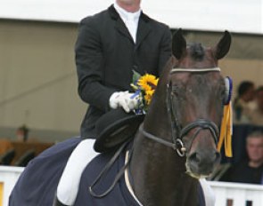 Ulf Möller on Furst Romancier, Winners of the 5-year old preliminary round at the 2009 World Young Horse Championships :: Photo © Astrid Appels