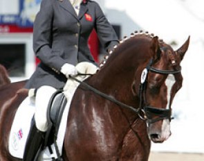 Vicki Thompson-Winfield and Beltoni at the 2009 World Young Horse Championships :: Photo © Astrid Appels