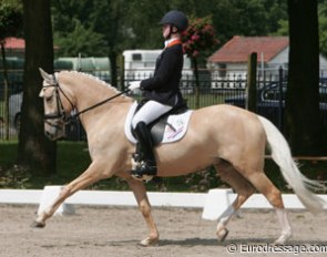 Antoinette te Riele and Golden Girl