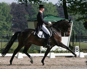 Diederik van Silfhout and Ruby at the 2009 CDI-YR Weert :: Photo © Astrid Appels