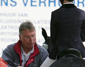 after Fabienne Claeys' ride her trainer Christoph von Daehne gives some comments.