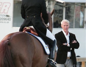 Jan Brink training Minna Telde at the 2009 European Championships :: Photo © Astrid Appels