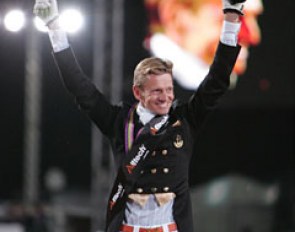 Edward Gal wins the Kur Gold Medal at the 2009 European Dressage Championships :: Photo © Astrid Appels