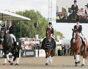 The lap of honour of the 2009 European Grand Prix Special Medallists