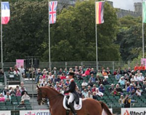 Adelinde Cornelissen about to start her Grand Prix ride. Windsor castle in the backdrop