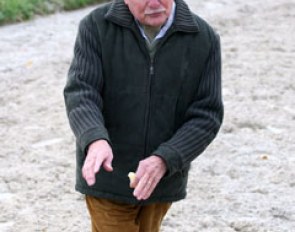 The walk pirouette according to Michel Henriquet