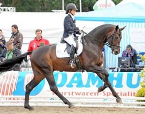 Katja Galmbacher and So What a Feeling at the 2010 Bundeschampionate