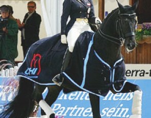 Victoria Max-Theurer and Salieri in the prize giving ceremony at the 2010 CDI Donaueschingen :: Photo (c) Silke Rottermann