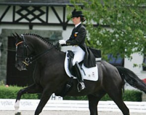 Spanish Alexandra Barbancon and Mr Q (by Matcho AA) make an elegant pair showing good bending in all the corners and circles.