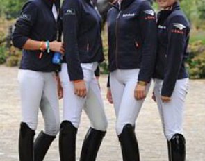 The Dutch junior riders team takes a pose: Danielle Houtvast, Stephanie Kooijman, Teddy Wiedeler, Anne Meulendijks