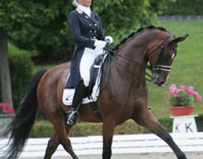 Goris & Wunderbar scored below their level despite great moments. Her horse became too deep in trot and a rhythm error at the end of the extension pushed the score down. The judges were unforgiving and kept their marks low for the rest of the test.