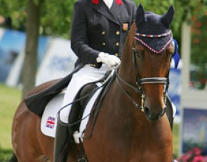 Samantha Thurman-Baker and Spring Pascal at the 2010 European Junior Riders Championships :: Photo © Astrid Appels