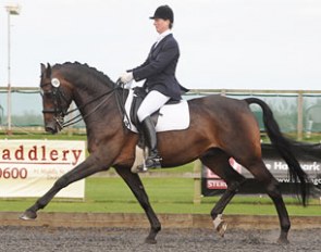 Laura Fry on Remming at the 2010 British Regional Championships :: Photo courtesy British Dressage