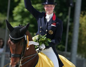 Laura Bechtolsheimer and Andretti H Win the Grand Prix for Kur at the 2010 CDI Lingen :: Photo © Astrid Appels