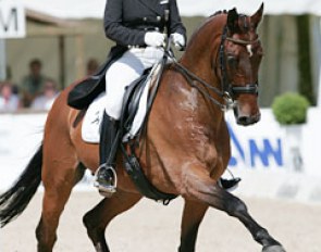 Isabell Werth and Satchmo at the 2010 CDI Lingen :: Photo © Astrid Appels