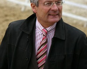 Dr. Dieter Plewa