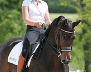 Goris and her new star ride Ucelli T, bred by Mr Tuss and previously owned by Tuss and show jumping fan Hans Vrijvogel